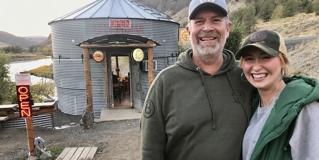 Idaho grain bin transformed into rural Oregon bar