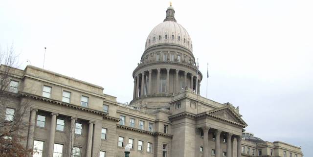 Idaho Legislature panel advances domestic well amendment bill