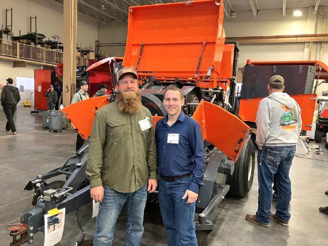 Washington hay farmers lower cost per bale at baler school