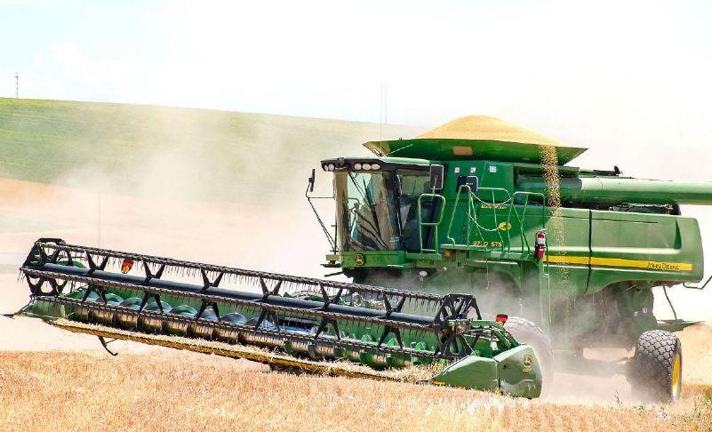 Iran strikes nudge wheat market, analysts say